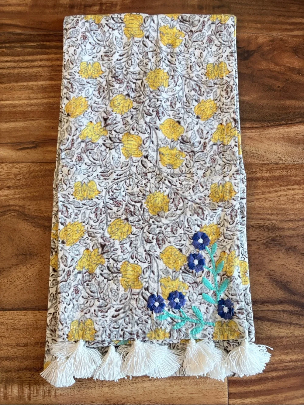 NEW Anthropologie Sweet Mama Embroidered & Tassel Floral Dish Tea Towel